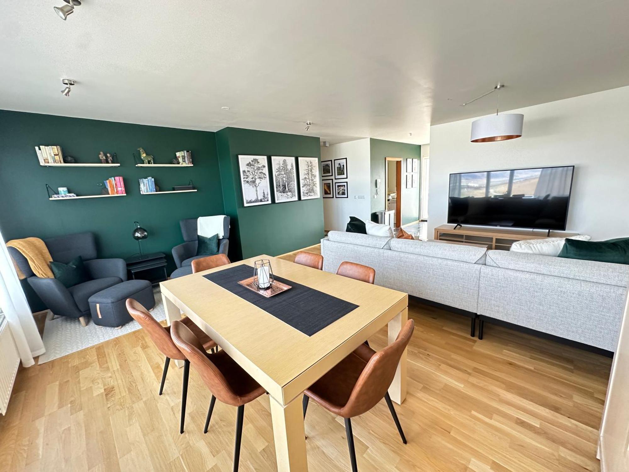 In Mariubaugur,with Fantastic View Over - Birta Apartment *