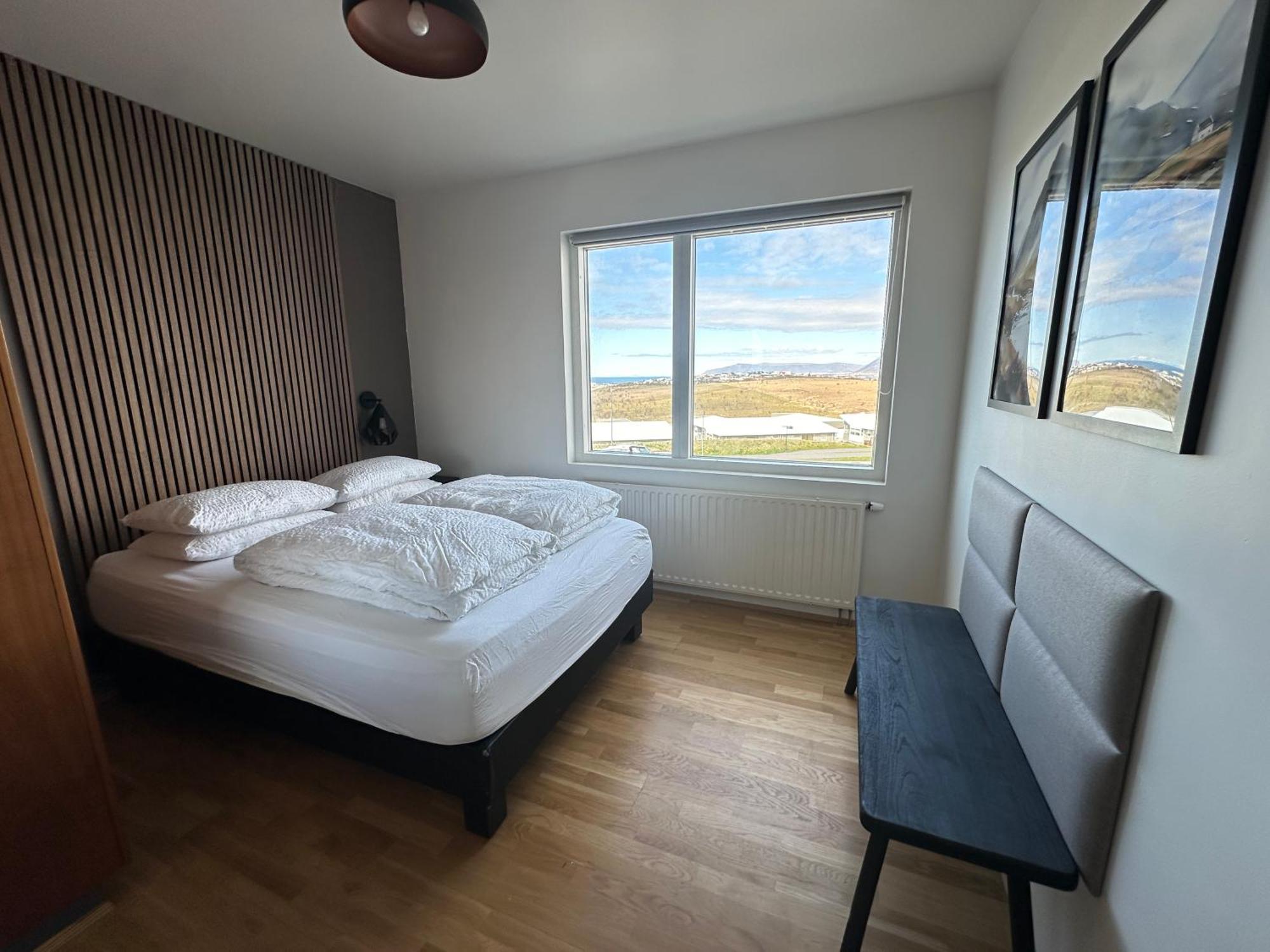 Apartment In Mariubaugur,with Fantastic View Over - Birta *