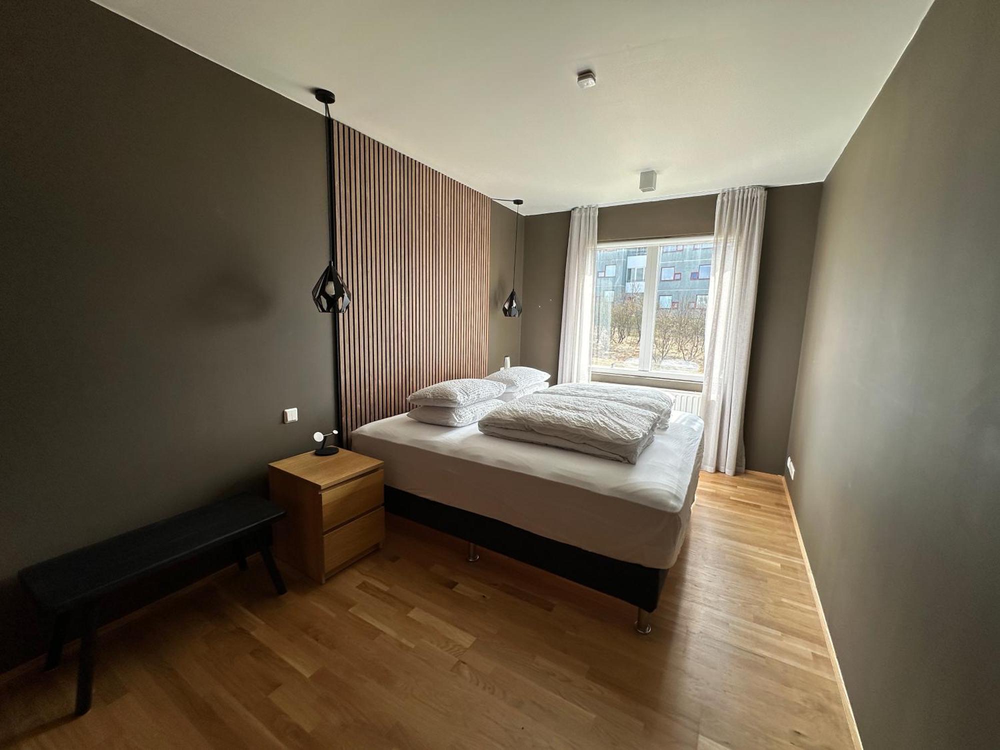 In Mariubaugur,with Fantastic View Over - Birta Apartment